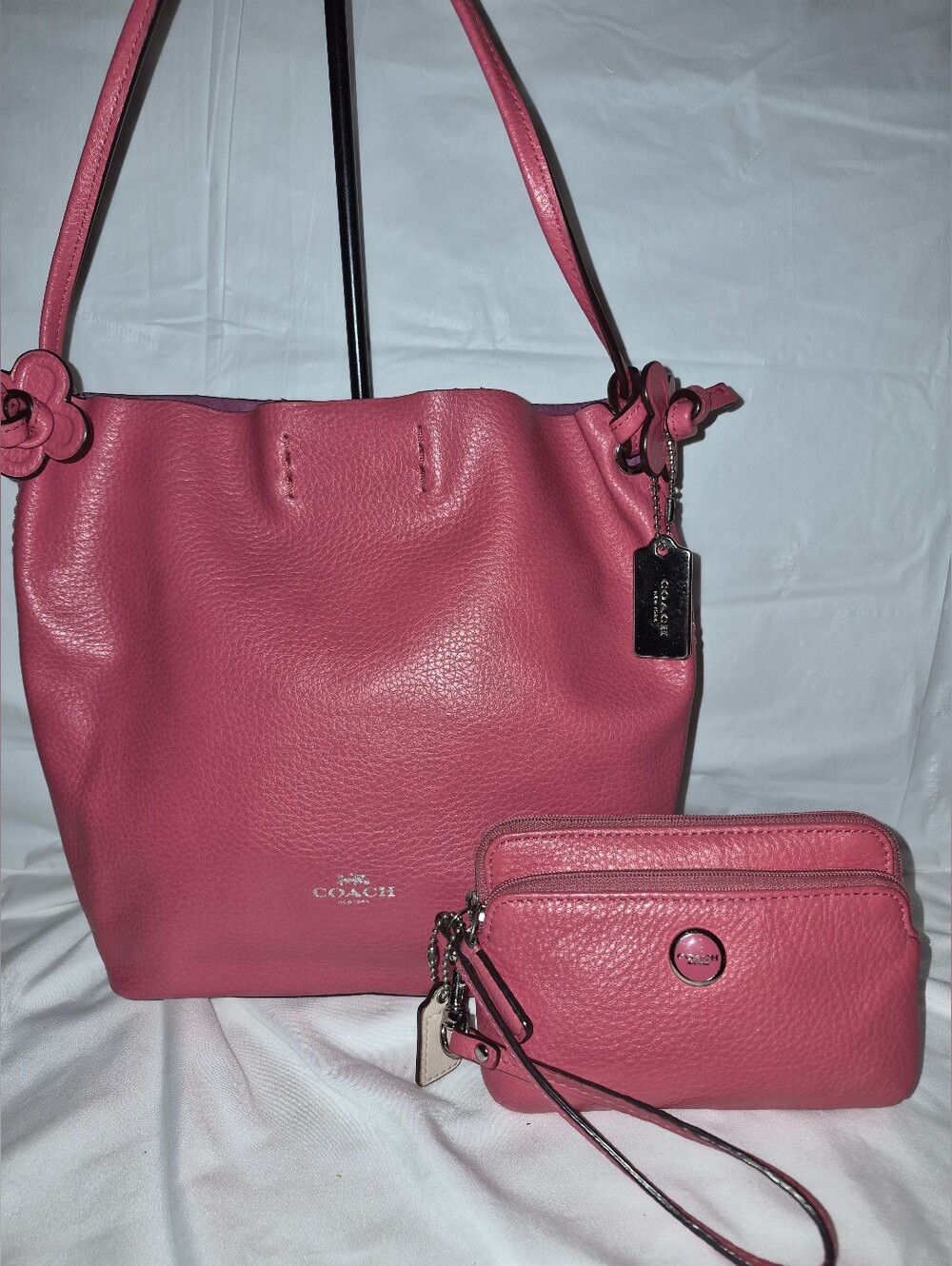 Coach Derby Crossbody With Wristlet Set- Beautiful! Like New!